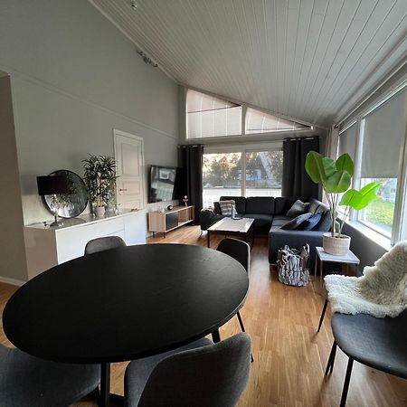Luftig Og Sentral Leilighet I Tromsdalen Tromso Exterior photo